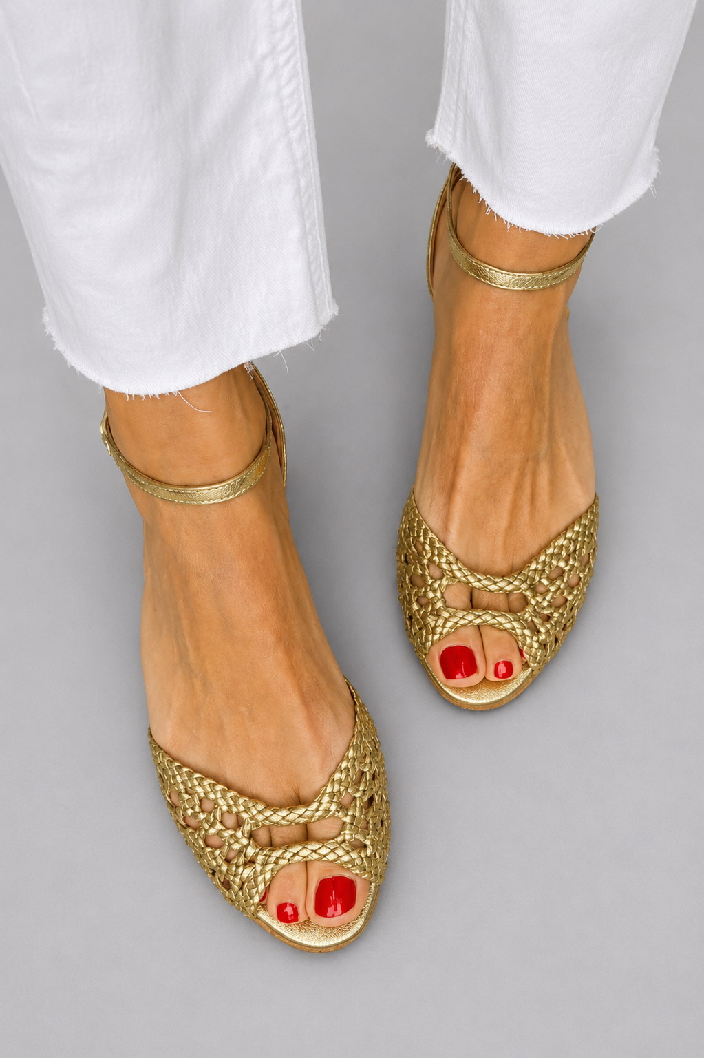 Isadora Woven Gold Comfort Sandals