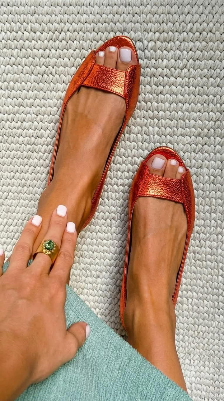 Adelina Golden Sandals Chic Comfort
